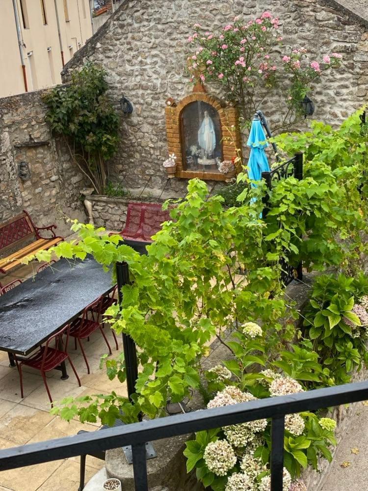 مبيت وإفطار أوتون Chez Marie Et Angel المظهر الخارجي الصورة